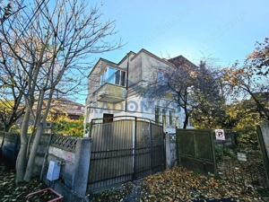 Ap. 4 cam. cu curte proprie+boxă– Str. Diligenței  - Central-Ploiești - imagine 4