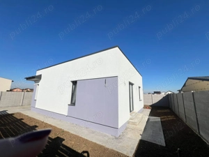 Casă parter 4 camere-2 băi-300 mp teren - imagine 11