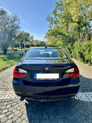 BMW E90 320d   m47  trapa  full piele   navi mare  cutie automata  berlina - imagine 5