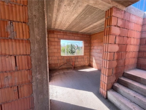 Duplex spatios - zona buna - toate utilitatile . - imagine 8