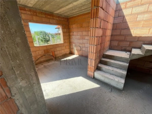 Duplex spatios - zona buna - toate utilitatile . - imagine 6