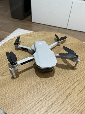 Vand Drona DJI Mini 2