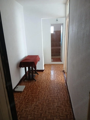Apartament 3 camere, suprafata generoasa , Tulcea - imagine 3