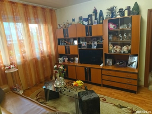 Vindem ap 2 camere în Oraș Hunedoara sau schimb,cu casă locuibilă la curte în  judl Alba la sat,comu - imagine 4