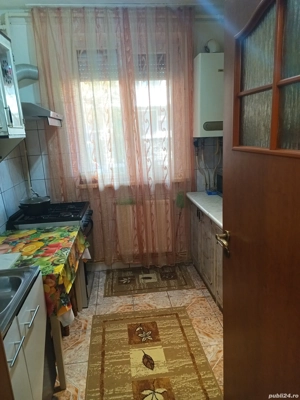 Vindem ap 2 camere în Oraș Hunedoara sau schimb,cu casă locuibilă la curte în  judl Alba la sat,comu - imagine 8