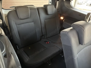 Dacia Lodgy 1.5 Blue dCi Laureate - imagine 7