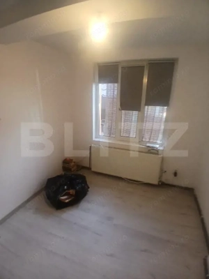 Apartament la casa 4 camere - Bucium - imagine 18