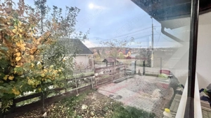 Apartament la casa 4 camere - Bucium - imagine 5