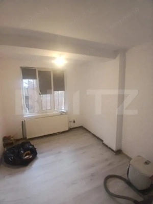 Apartament la casa 4 camere - Bucium - imagine 17