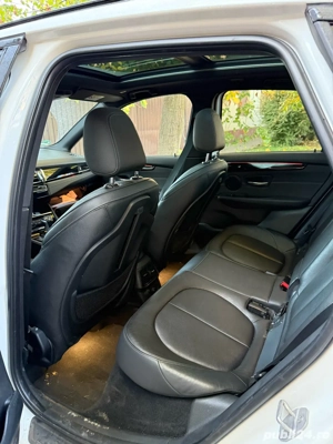 BMW 225xe Active Tourer plug in hibrid. An 2016.