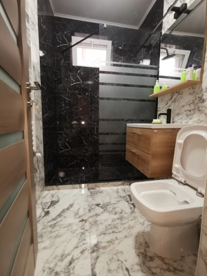 Delfinariu apartament 2 camere de închiriat 