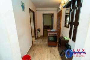 ID 377 Apartament 3 camere de inchiriat *Str Victoriei - imagine 8
