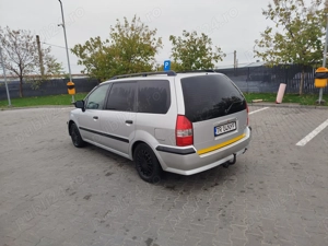 Mitsubishi,,1.8,,2004 - imagine 4