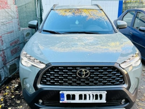 Toyota Corolla Cross Dynamic 2.0 197 CP Full Hybrid  TVA Deductibil  Garantie 10 ANI Toyota Relax  - imagine 4