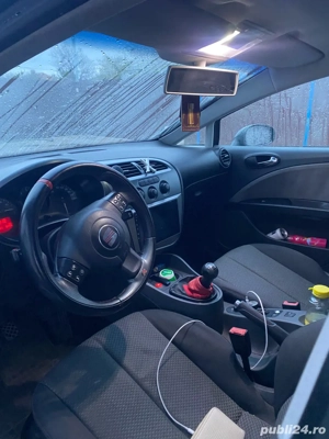 seat leon  - imagine 4