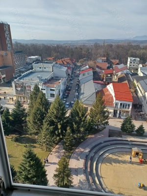 Vand apartament Targu-Jiu cu 3 camere, ultracentral!