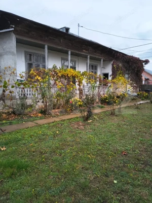 Ofertă de vânzare – Casă bătrânească în Cioranii de Jos, județul Prahova