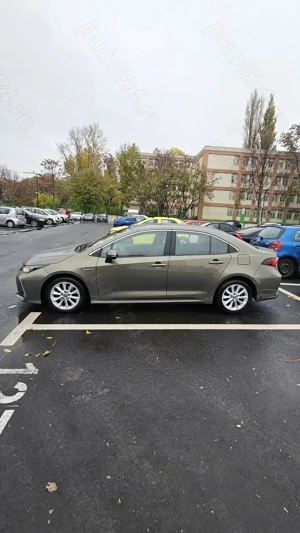 Toyota Corolla Hybrid 1.8 e-CVT 80000 km, consum 5%, stare excelentă - imagine 2