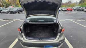 Toyota Corolla Hybrid 1.8 e-CVT 80000 km, consum 5%, stare excelentă - imagine 10