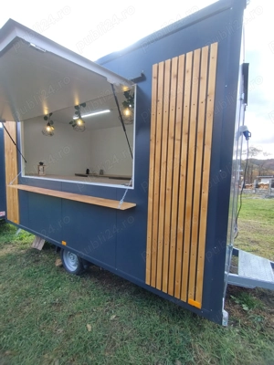 Rulota fast-food 2025 - imagine 2