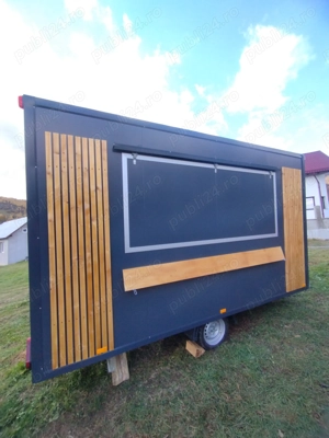 Rulota fast-food 2025