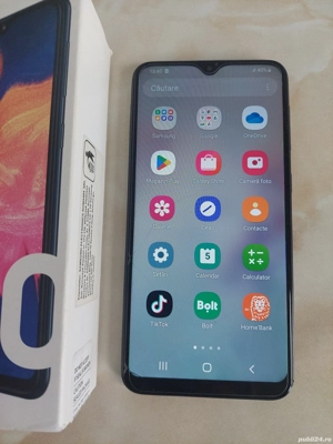 Vând Samsung Galaxy A10 [la cutie] [perfect funcțional] [poze reale] - imagine 5