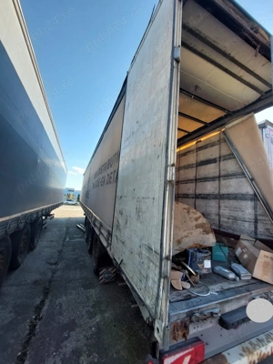 Schmitz-remorca - imagine 3