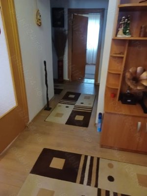 Vand apartament Targu-Jiu cu 3 camere, ultracentral! - imagine 9