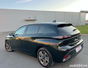 Peugeot 308 New Model 2023 08 - imagine 3