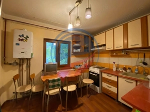 APARTAMENT 4 CAMERE SARARI DECOMANDAT - imagine 6