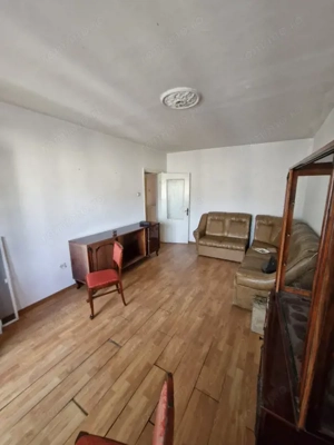 Apartament 3 camere – Comănești, central. - imagine 6