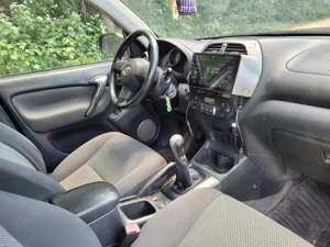 Vand Toyota Rav4 - imagine 8