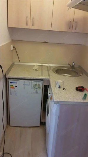 Garsoniera confort 1-Mobilata-Utilata-Complex - imagine 4