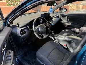 Vand Toyota C-HR Hybrid an fabricatie 2023 km parcursi 11637 cc 1798 cmc transmisie CVT  - imagine 8