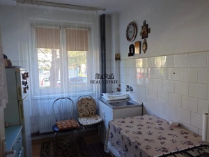 Apartament 2 camere, 45 mp, parter - Orasul Nou, Brad - imagine 11