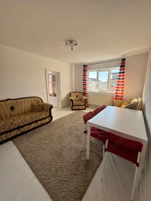 Apartament de vanzare, cu 2 camere, 40 mp, zona Hotvon