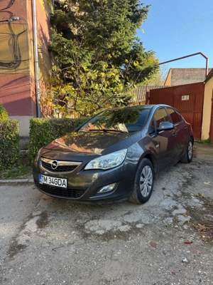 Opel Astra j 1.6 benzina  - imagine 7