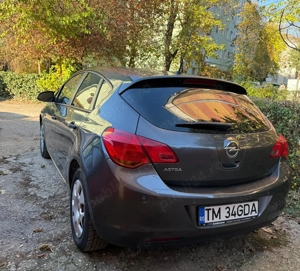 Opel Astra j 1.6 benzina  - imagine 4