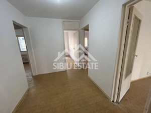 Apartament 4 camere etaj 1, Sibiu - Vasile Aaron