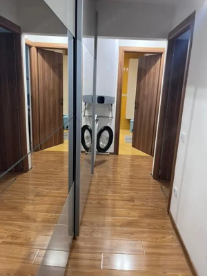 Apartament 3 camere, decomandat, zona Craiovita Noua - imagine 7
