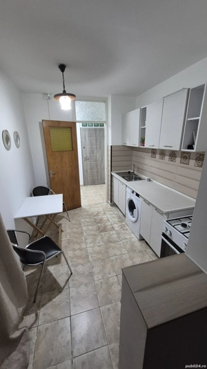 De Închiriat Apartament 2 Camere Titan - imagine 3