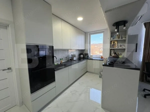 Apartament de vânzare în Crișeni – 84 mp, loc de parcare, finisaje premium - imagine 5