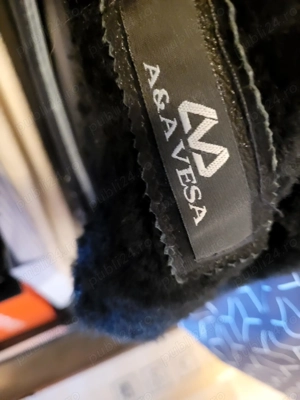 Vand haina din blana