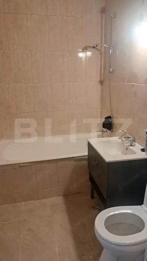 Garsoniera renovata, 30 mp, in zona Materna - imagine 7