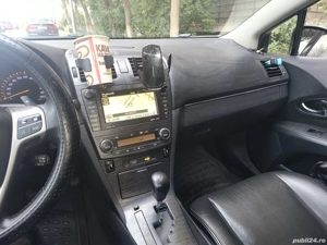 Toyota Avensis 2011 - imagine 4