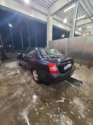 Vand Hyundai elantra - imagine 4