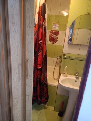 inchiriez garsoniera in Calea LIpovei  - imagine 6