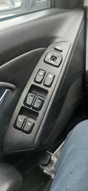 Hyundai ix35 2.0 crdi - imagine 10