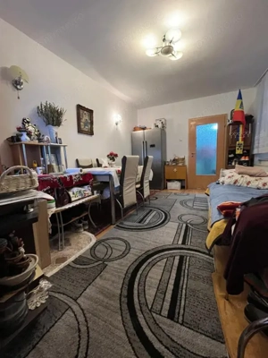 Casa 43 mp, cu curte comuna - zona Timocului - imagine 4