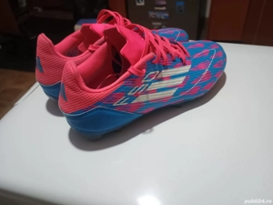 vand ghete fotbal Adidas F50